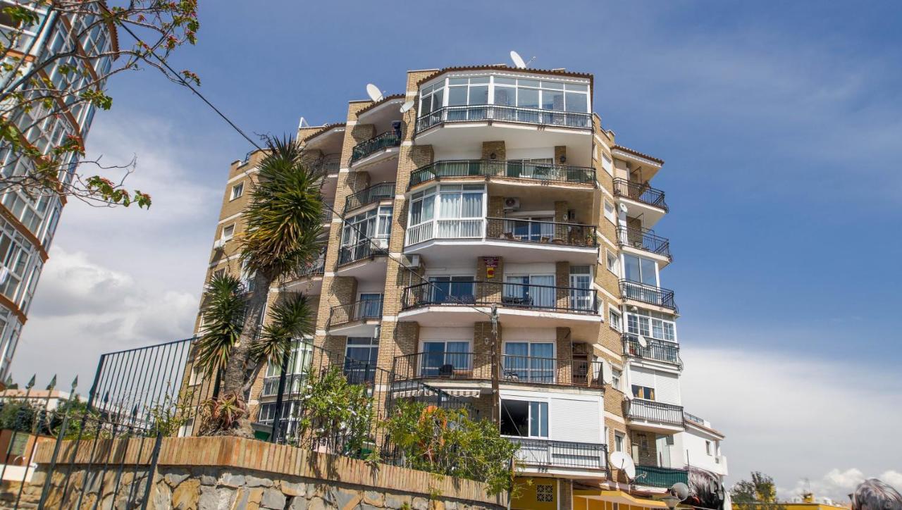 Precioso Apartamento Al Lado De La Playa Беналмадена Екстериор снимка