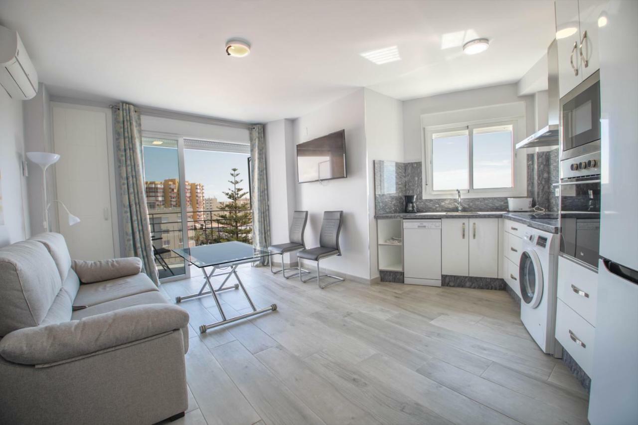 Precioso Apartamento Al Lado De La Playa Беналмадена Екстериор снимка