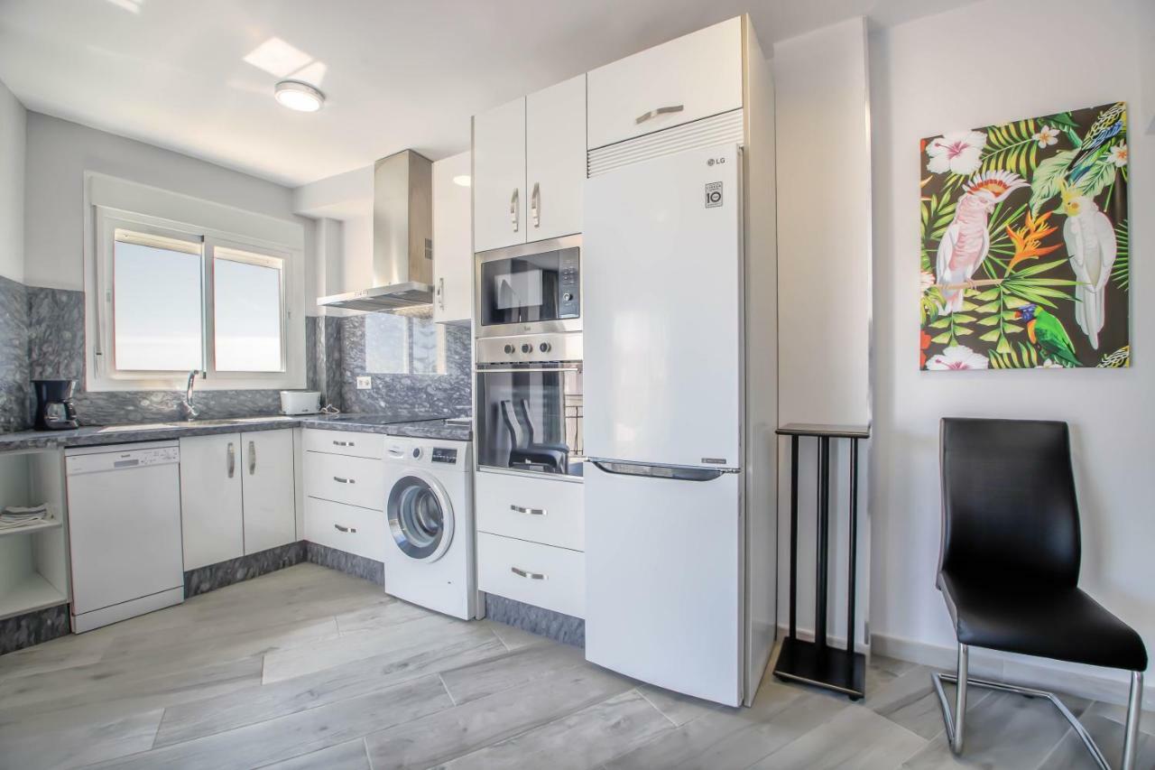 Precioso Apartamento Al Lado De La Playa Беналмадена Екстериор снимка