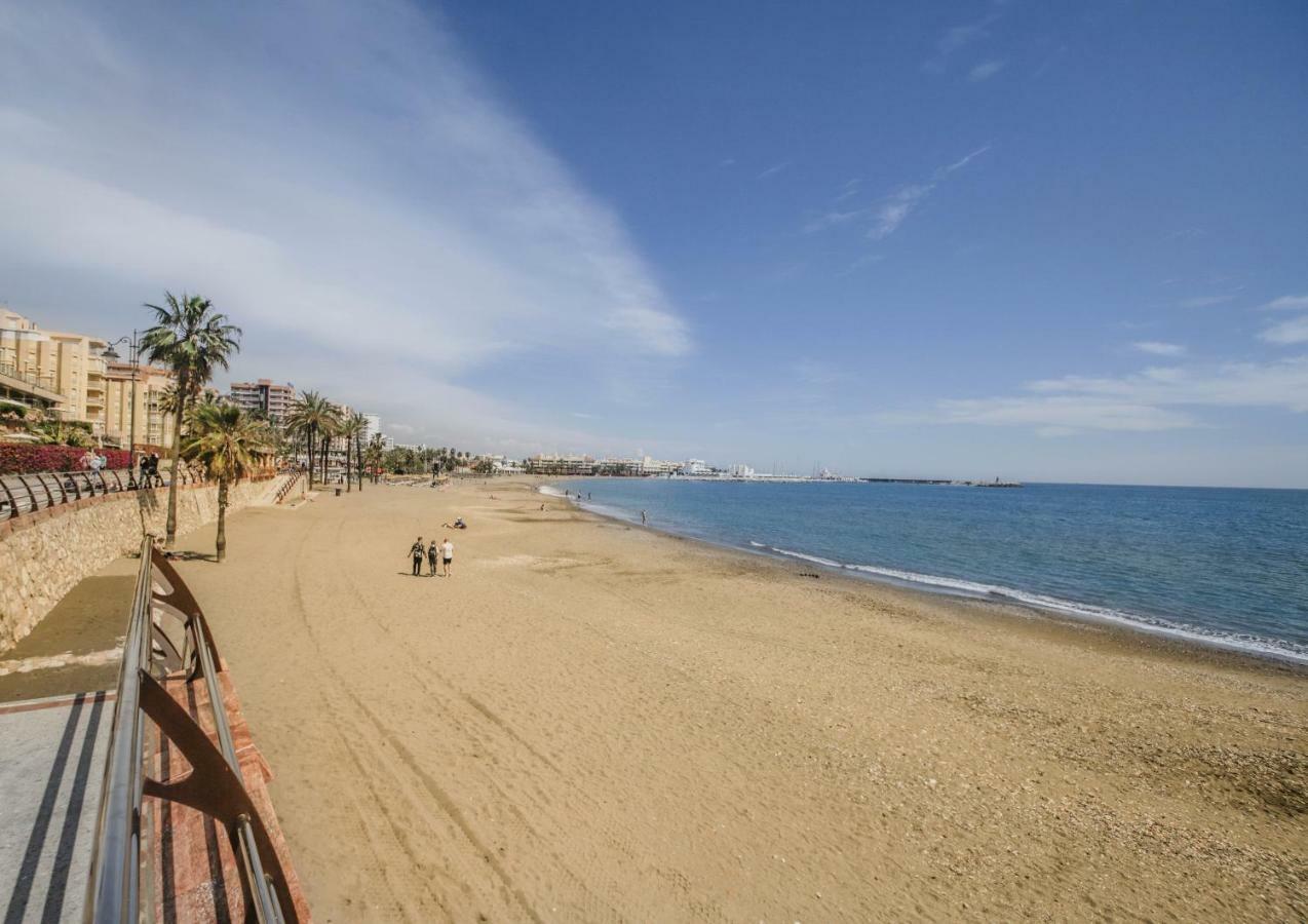 Precioso Apartamento Al Lado De La Playa Беналмадена Екстериор снимка